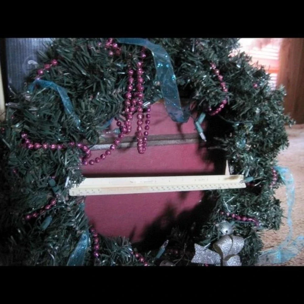Wreath on Wire Frame & Hanger Partially Decorated Untested Lights Battery Packs